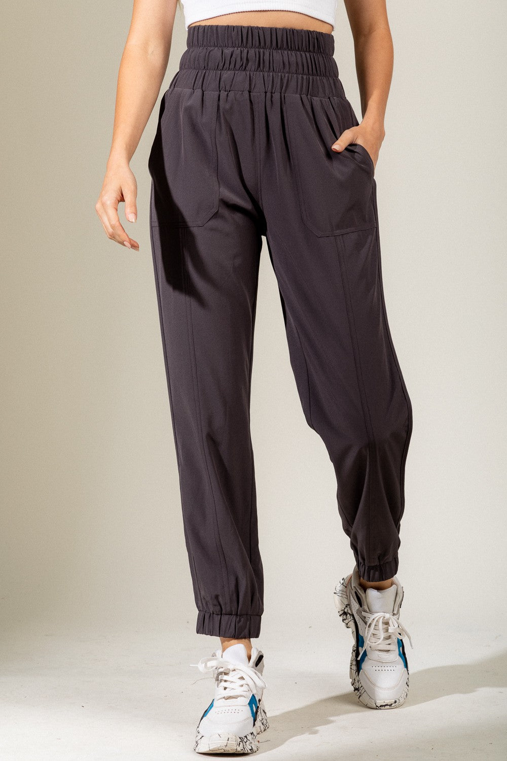 Jacqueline Joggers